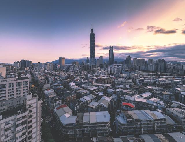 2025年新澳门与香港天天免费精准,全面释义、解释与落实与警惕虚假宣传